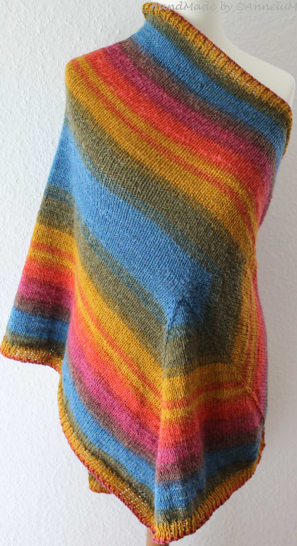 Das Tuch Nuvem gestrickt von AnneluM 